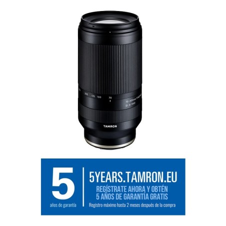 70-300mm F/4.5-6.3 Di III RXD Sony E