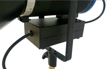 HPL Foco LED COOLED 50 con Pie detalle