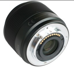 Panasonic 25mm f1.7 montura