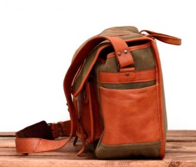 Bolso fotográfico Piel Paul Marius Le Reporter Kaki lateral