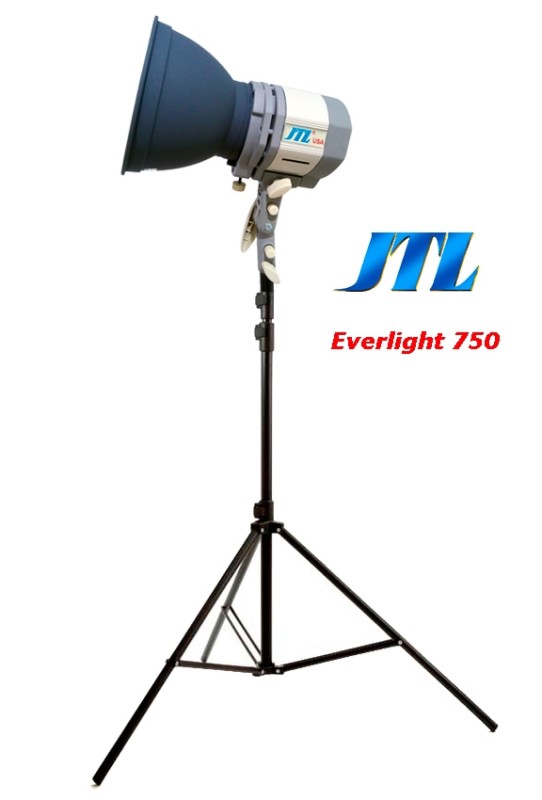 Foco Halógeno JTL EVERLIGHT 750 con Pie