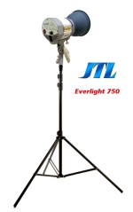 Foco Halógeno JTL EVERLIGHT 750 con Pie