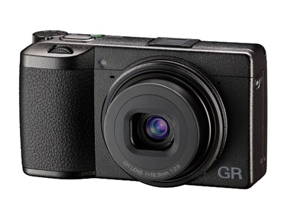 RICOH GR III