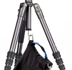 TRIPODE BENRO RHINO 05C CARBONO + ROTULA VX20-2