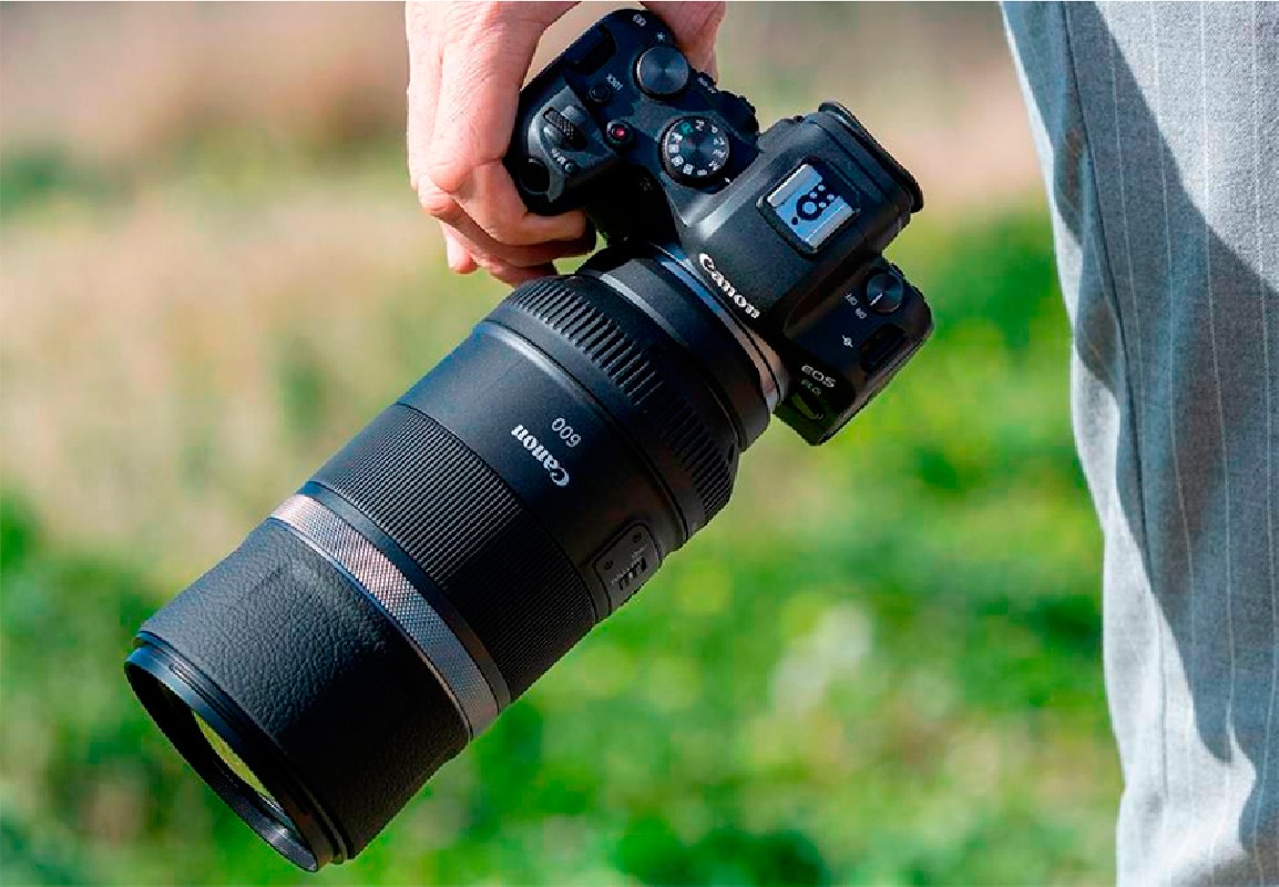 CANON RF 600MM F11 IS STM