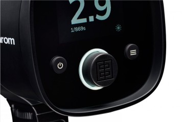 ELINCHROM ONE OFF CAMERA FLASH DUAL KIT DETALLE