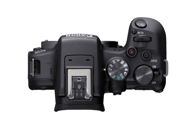 CANON EOS R10 + RF-S 18-45MM F3.5-6.3