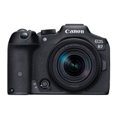 CANON EOS R7 + RF-S 18-150 IS STM