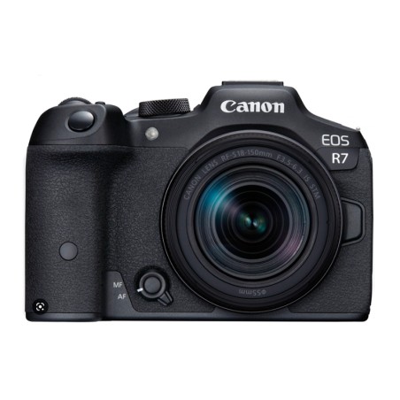 CANON EOS R7 + RF-S 18-150 IS STM
