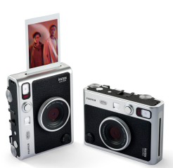 FUJI INSTAX MINI EVO