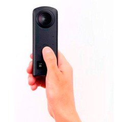 RICOH THETA Z1